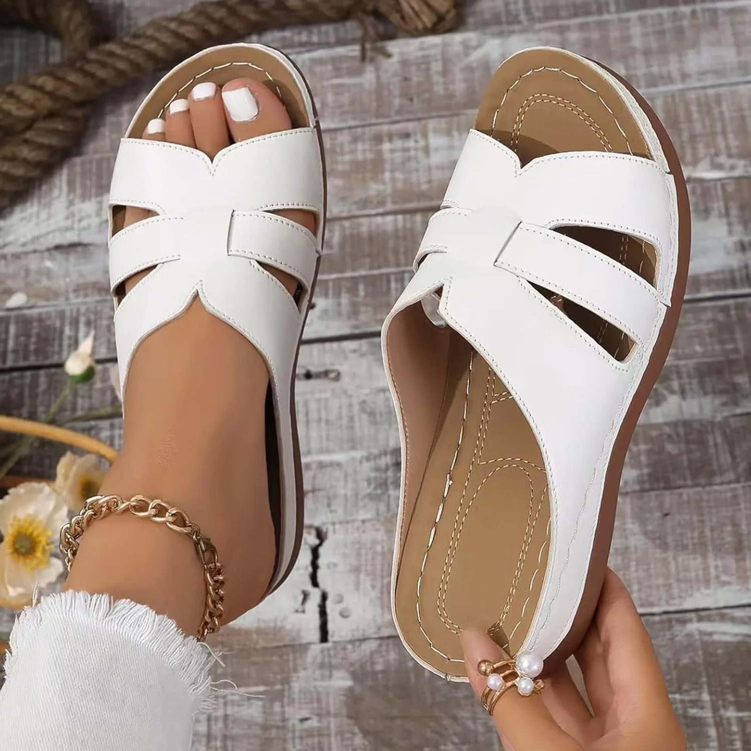 Arch Support Sandals for Women Comfortable Open Toe Low Platform Sandals Dressy Casual Crisscross Straps Slip on Shoes Walking Beach Shoes Indoor Outdoor