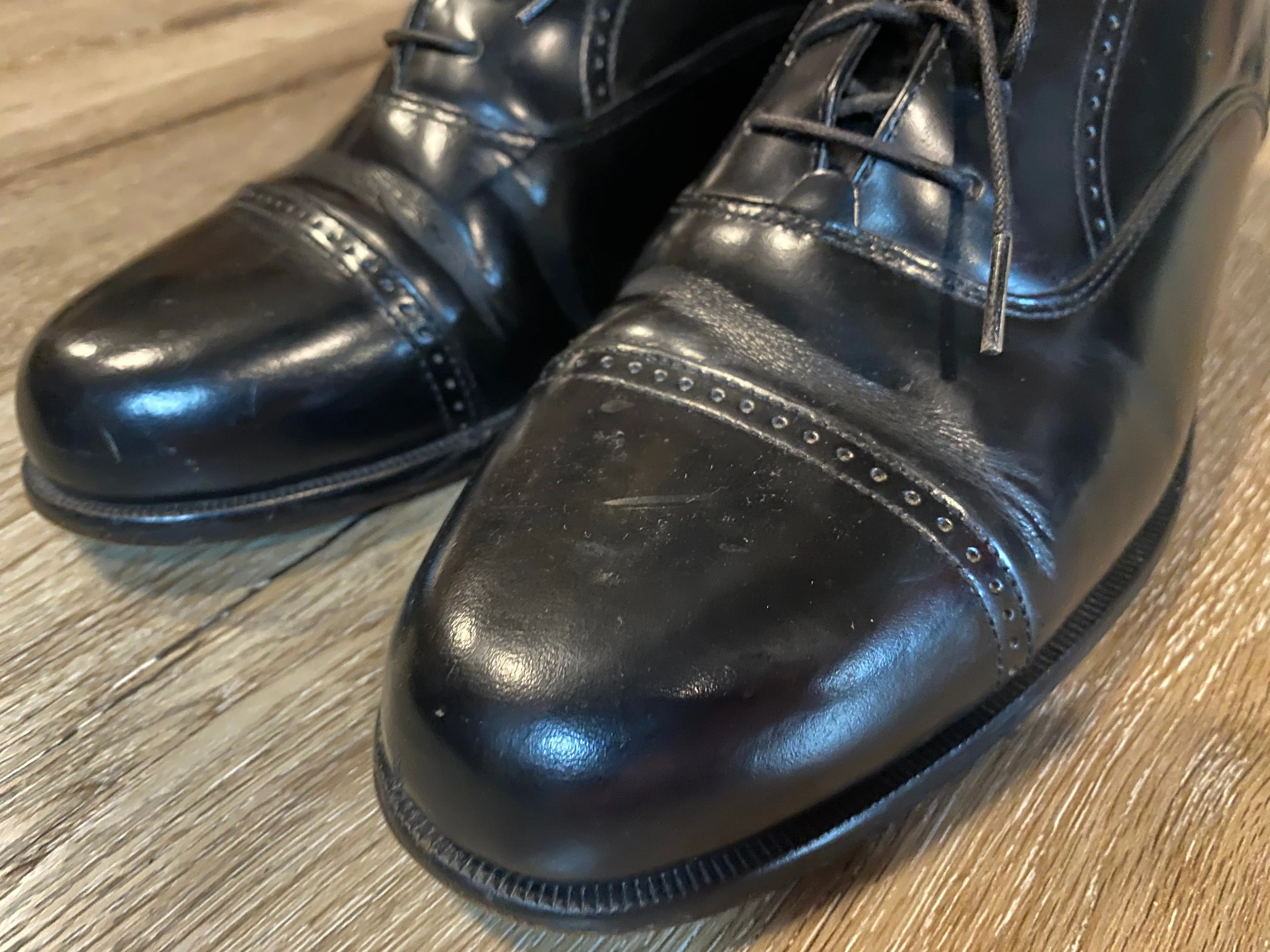 Cap Toe Bostonian Oxford Shoes 8M 41 (China)